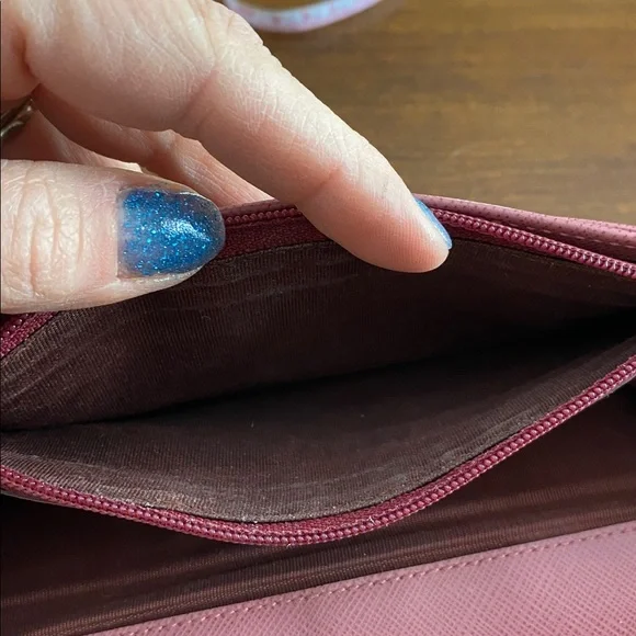 Salvatore Ferragamo wallet - Picture 9 of 14